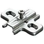 Embase cruciforme symétrique