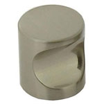 Bouton cylindrique à encoche